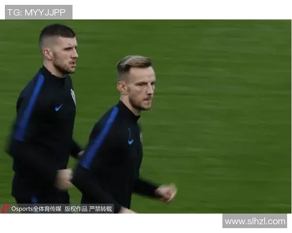 天空与神秘人之间的终极对决一场超越现实的球赛即将展开